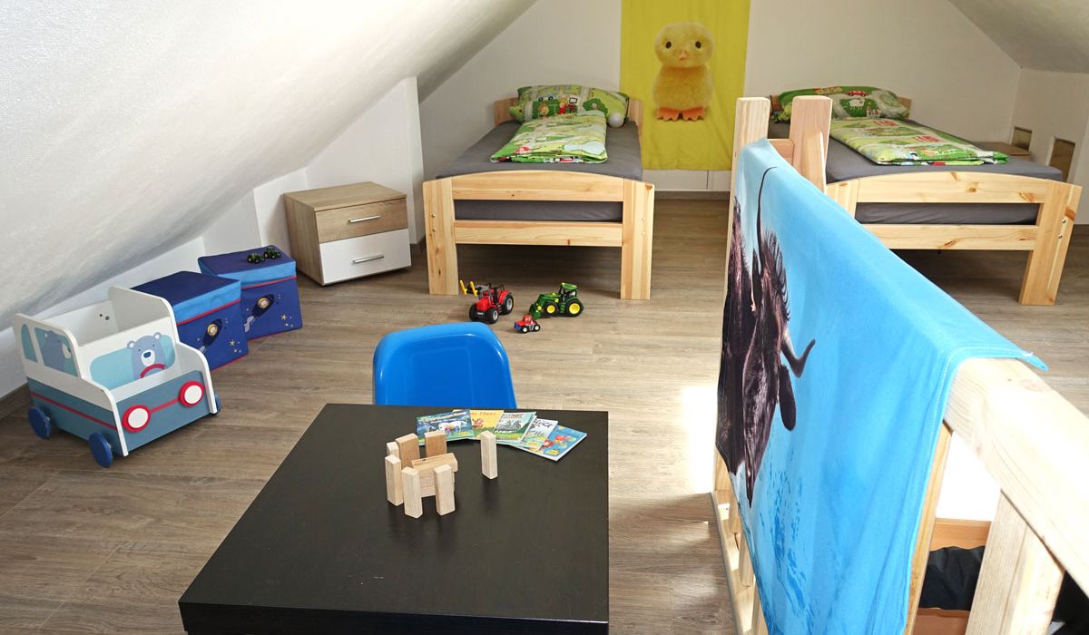 Kinderzimmer mit 2 Einzelbetten